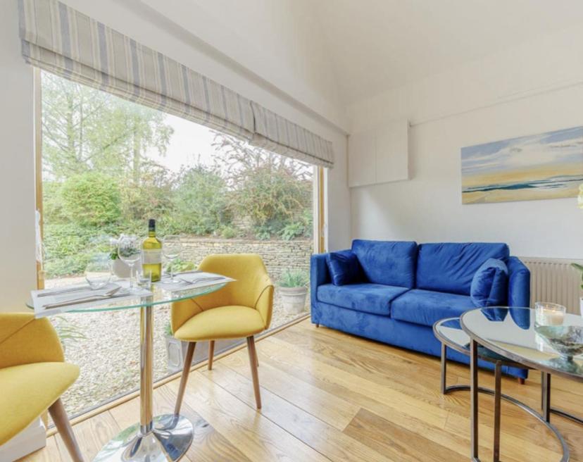 Ferienwohnung The Liss @ Piper House Cheltenham Exterior foto